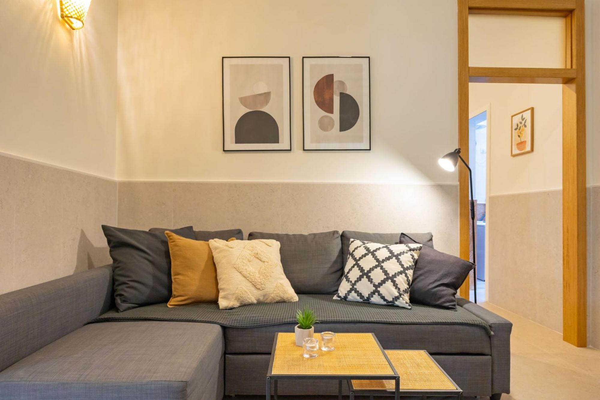 Modern Spacious Apartment Central Of Севиля Екстериор снимка