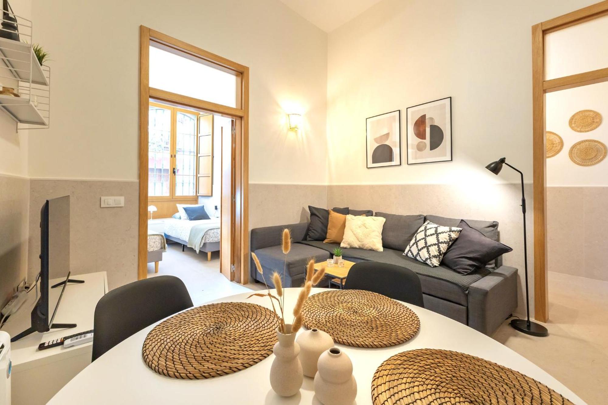 Modern Spacious Apartment Central Of Севиля Екстериор снимка