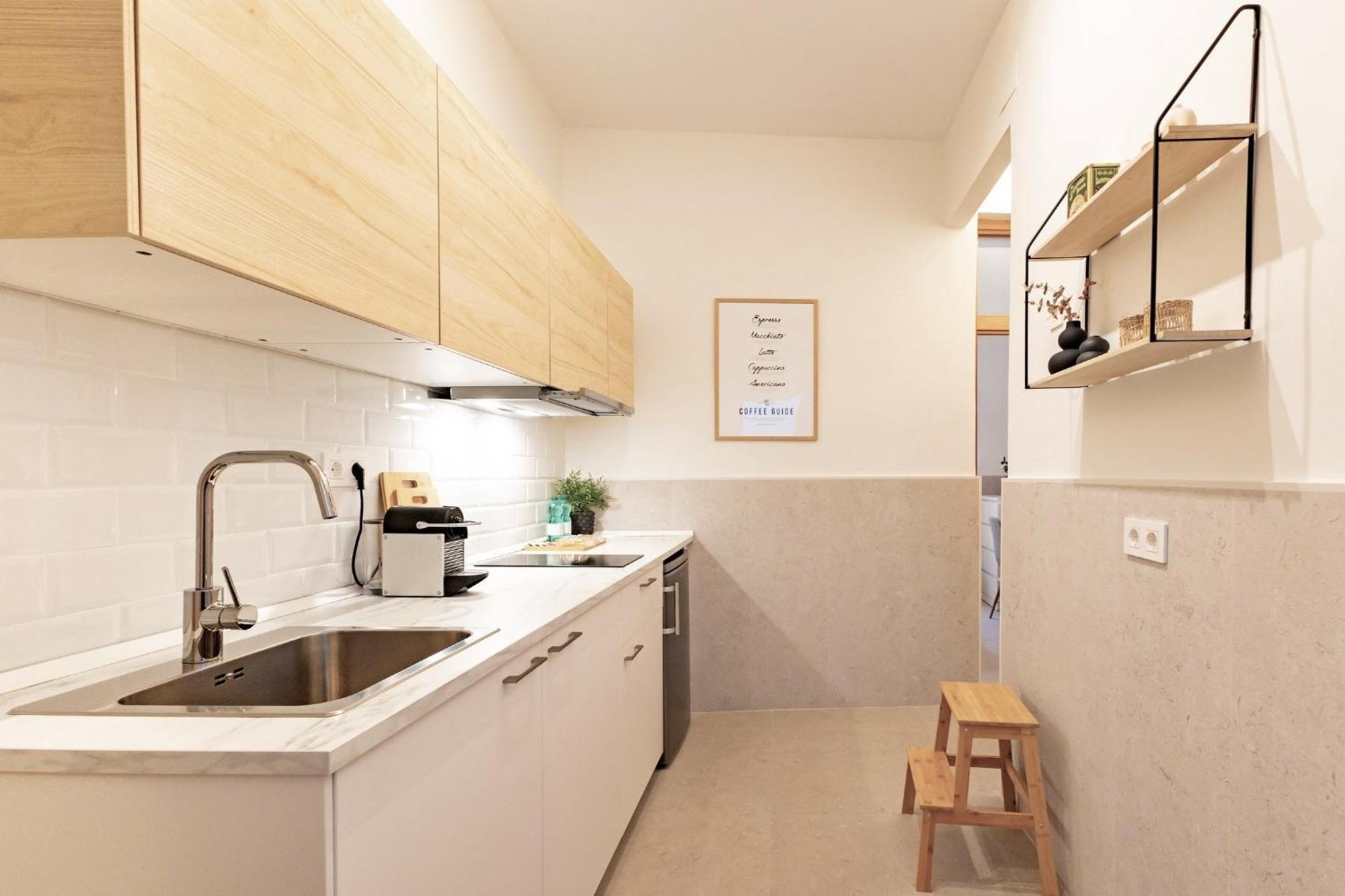 Modern Spacious Apartment Central Of Севиля Екстериор снимка